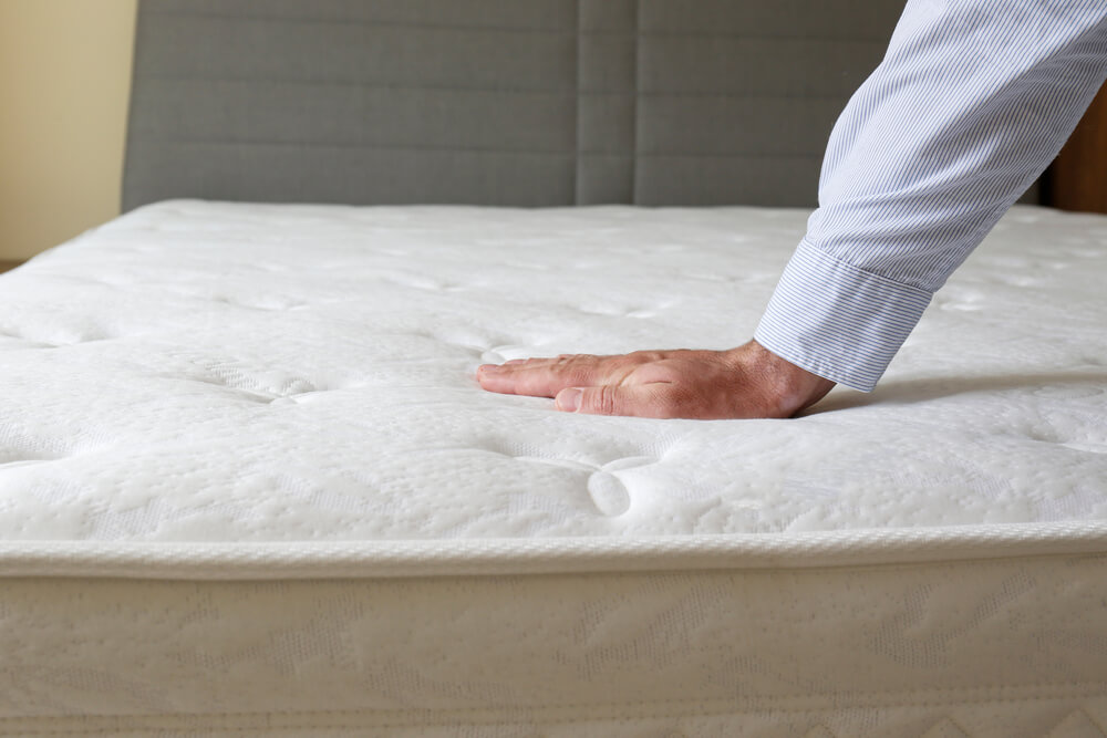 do heavier people want soft or firm mattresses